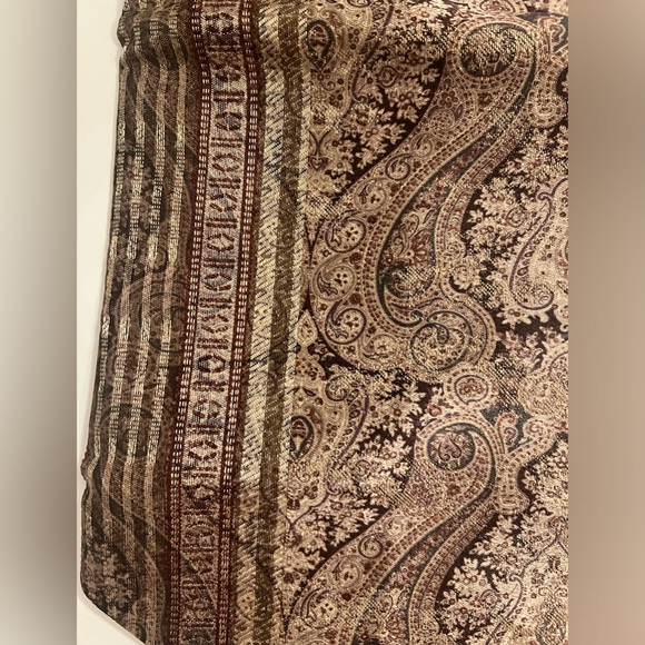 Croscill  Tangier Ascot Valance - Picture 8 of 10